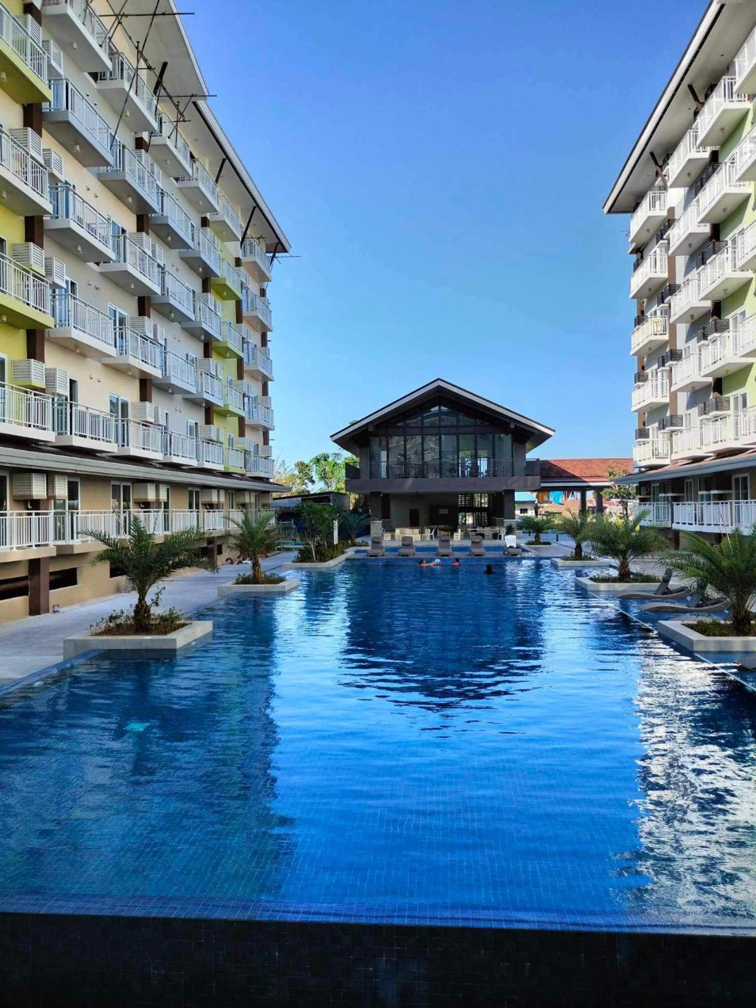 Anya And Carl'S Comfy Apartment Lapu-Lapu City Exterior photo