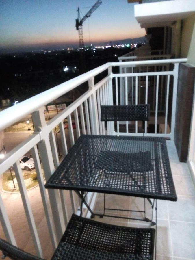 Anya And Carl'S Comfy Apartment Lapu-Lapu City Exterior photo